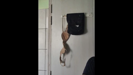 Büyük zenci yarağı müslüman oğlan büyük götlü kadını buluyor