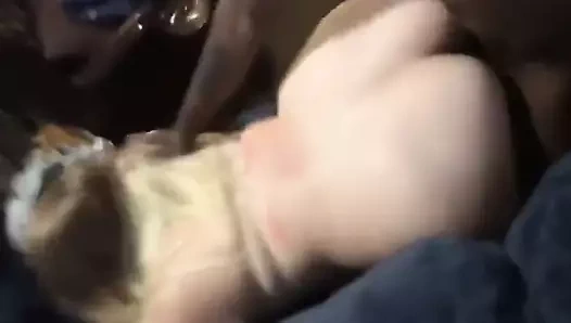 Snowbunny bbc tarafından dövülerek