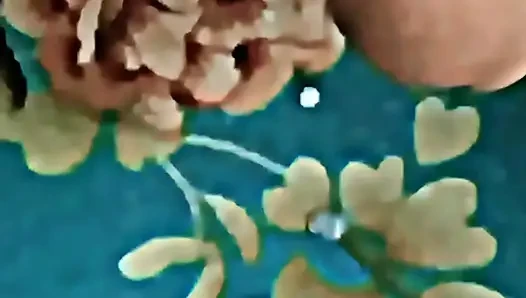 Benimle oynamak isteyen var mı
