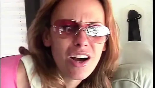 Klasik amcık yalama büyük yarak emiyor