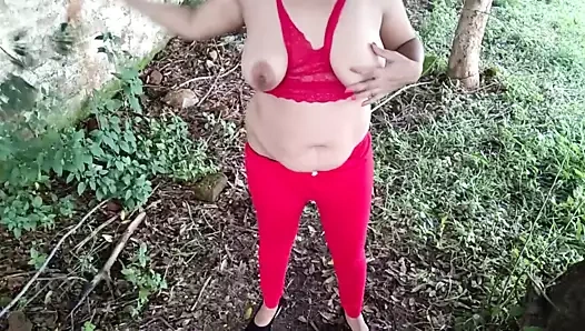 Randi yenge ne jungle bana kamu beni apne appo ifşa kiya