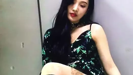 Kırmızı kadife sevinç boşalması 3