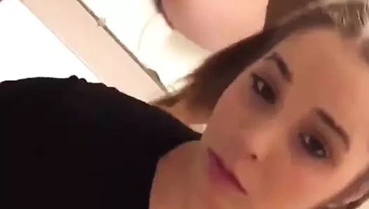 Büyük azz iri güzel kadın