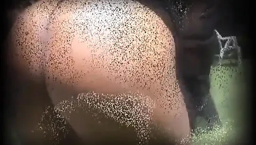 Seksi zenci tombul amcık sikiyor amcık yalıyor büyük siyah yarak emiyor... ağzına boşalma