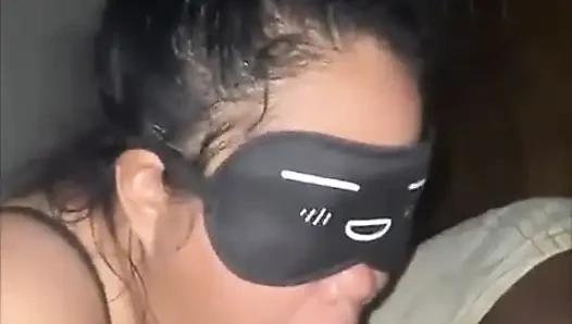 Yarak her iki deliğime de sığamıyor.... Sonuna kadar izle büyük dölleme!