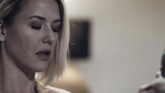 Saf tabu üvey yaralı adım oğlu zevk kendisi yardımcı oldu