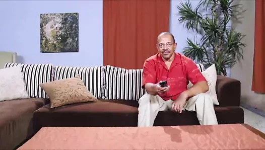 Ariella ferrera spiker becerdin