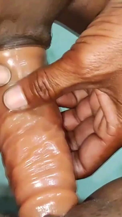 Neha hint köy kızı prezervatif penis sikme amına boşalma | Klip 1