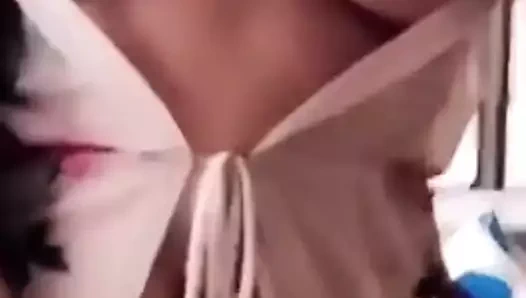 O kıçını salla kaltak