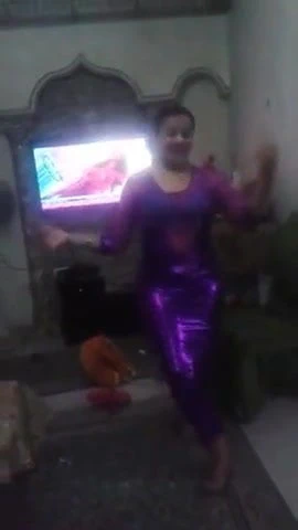 Arap Mısırlı dansçılar abeer