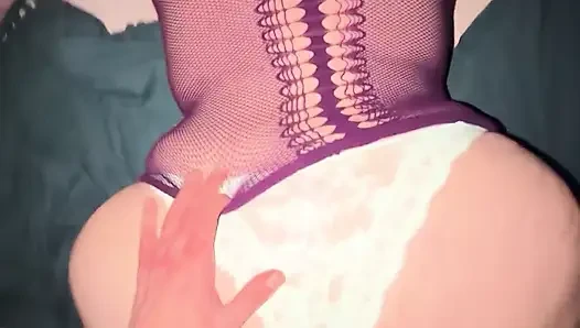 Seksi orta yaşlı seksi kadınla iç çamaşırı sikişi