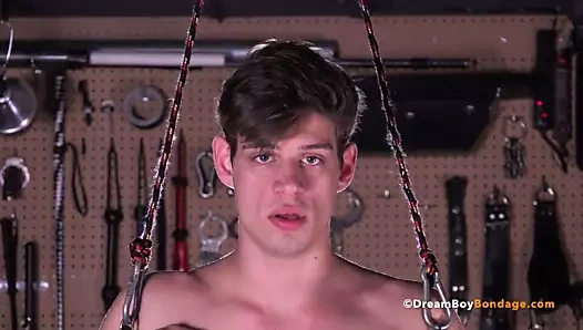 Michael del ray esaret twink kırbaçlanan bdsm tek kuyruk kırbaç