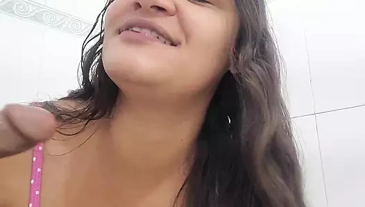 Büyük kıllı amcık sever misin?