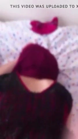 Pr. Türbanlı Müslüman kız anal seks yapıyor