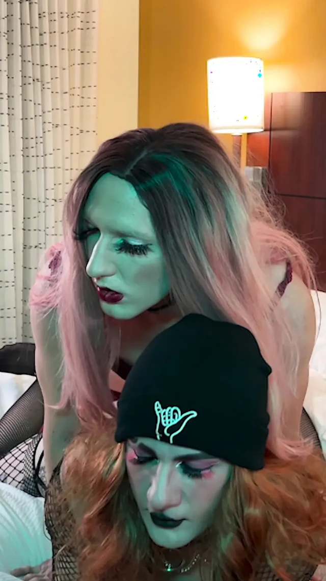 Femboy jade madison sikişiyor travesti bailey wilde derlemesi 4