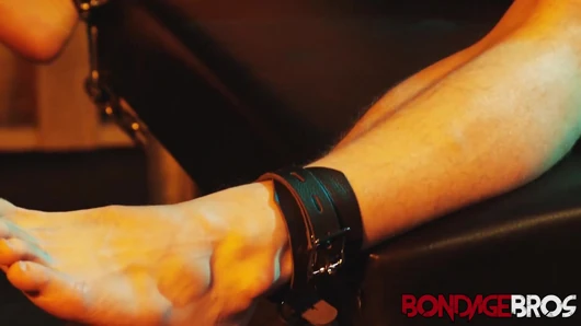 Bondajbros devin franco şok ediyor ve ekinlere bağlı grant ducati