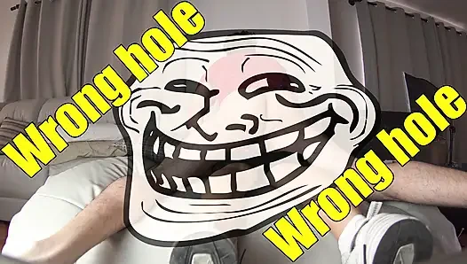 İşte bu! Kelimenin tam anlamıyla göt deliğimdesin! Kıçım acıtıyor!