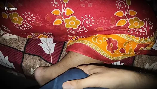 Desi teyze ko Raat ko Choda ile Choda ile ghar per nahi tha