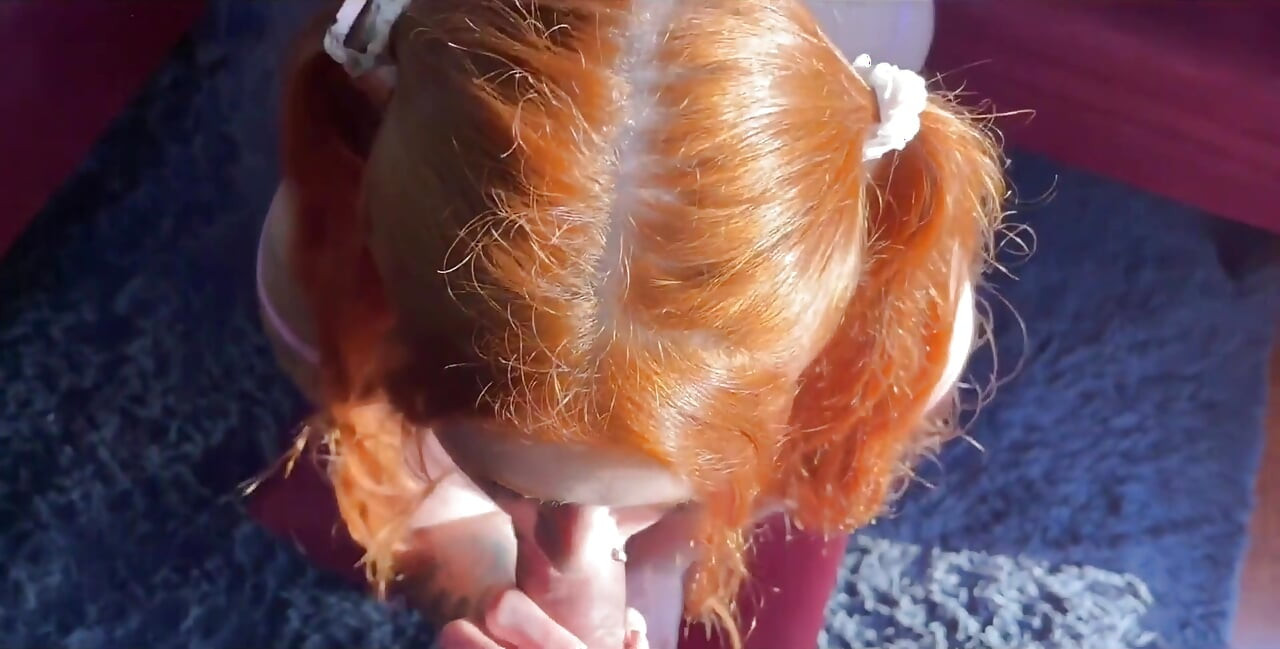 A Amiga Da Minha Sobrinha Veio Visitar Ela, Mas Como Minha Sobrinha No Estava Ela Resolveu Foder Comigo!!