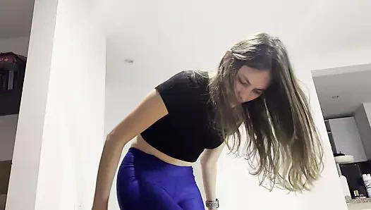 Bana sadakatsiz olduğun için seni cezalandırmak beni tahrik ediyor