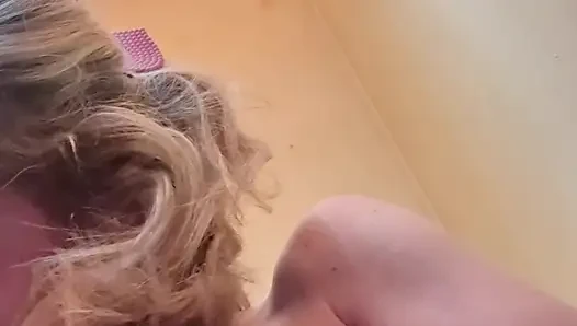 ORTA YAŞLı SEKSI KADıN BÜYÜK O