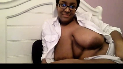 Büyük sarkık siyah memeler