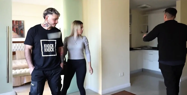 Villa Anderson göt deliğiyle evleri test etmeyi seviyor - anal dölleme