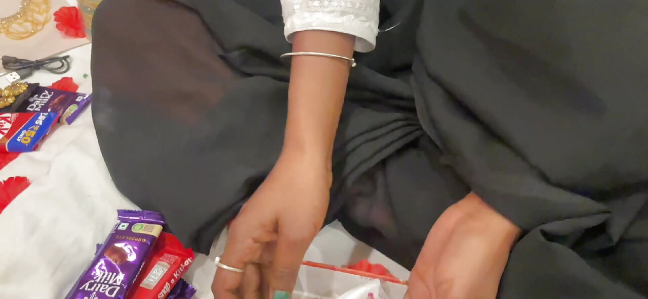Karımla yüze boşalma seks videosu. Bangladeşli xxx video