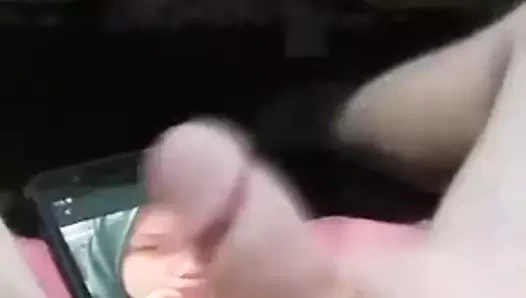 brunei kızlar üzerinde mastürbasyon (nur'izyan)