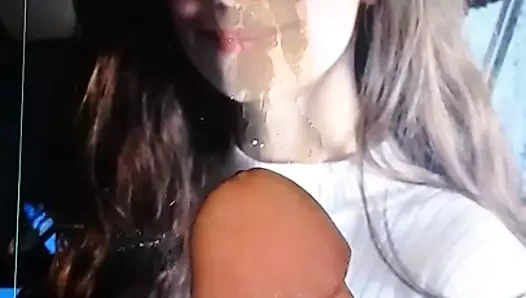 Ateşli kız boşalıyor (16)