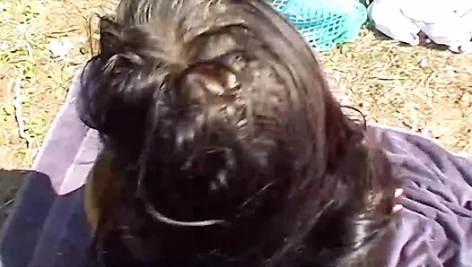 Almanya'dan çarpıcı bir bebek, POV'da bir horozu memnun ediyor