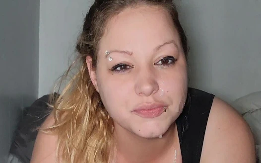 Sürtük evli kadın için hızlı sikiş ve yüze boşalma