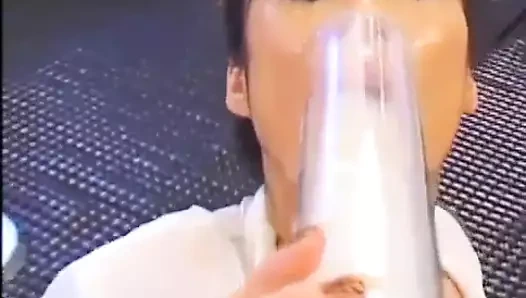 Japon bukkake ağzına boşalmak gokkun sansürsüz - bukkaketv