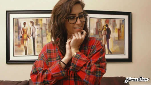 April O'neil'in kahramanca sikişi - James Deen'in kurtarmış dünyası