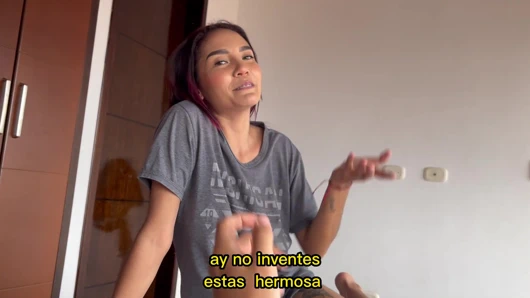 Arkadaşımın karısını o uzaktayken sikiyorum