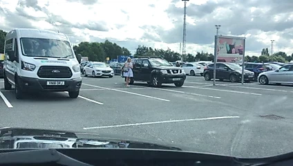 korkak dışarı içinde kamu