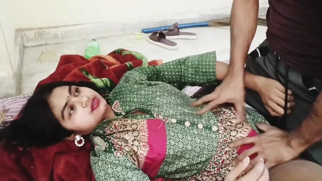 Şehvetli Hintli yenge yatak odasında devar ile sert domalıyor - amatör desi ev yapımı rol yapma