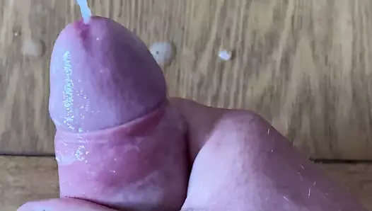 mutfak masasında boşalmak