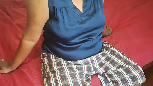 Dünyanın en ateşli Asyalı orta yaşlı seksi kadın