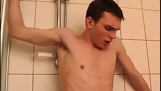 Banyoda eşcinsel oral seks