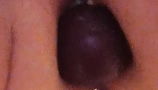 Islak amcığımı iyi boşaltıyor