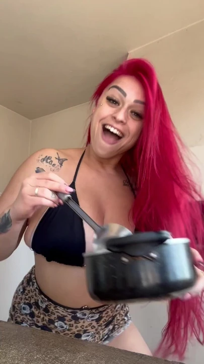 Sonra ona dedim ki: BUGÜN YOK!