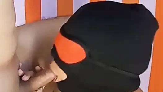 Maskeli oral seks olgun