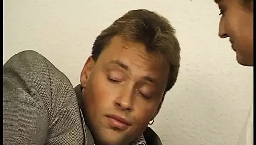 Meine erste Nutte zum Orgasmus gefickt