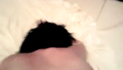 Bir motelde benimle anal