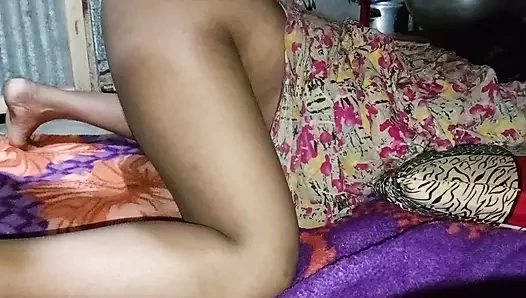 Amcık yalıyor karım evde seks