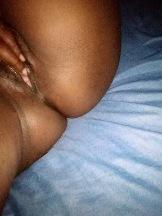 azgın Afrika gösterme ve dokunmadan kendini