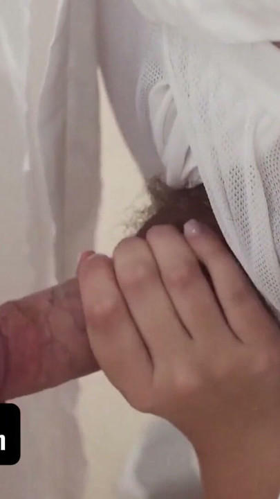 Teamskeet - Deneyimsiz Mormon Kızı Liderinin Önünde Diz Çöküp Ağzıyla Memnun Ediyor | Bölüm 1