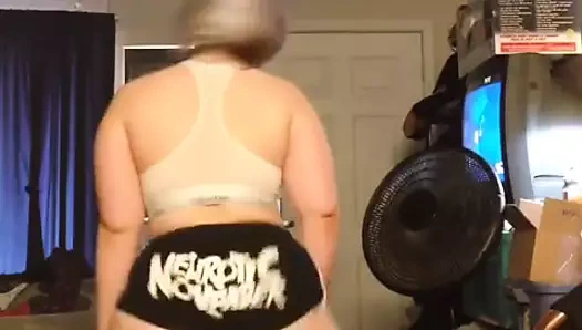 O götü salla bebeğim