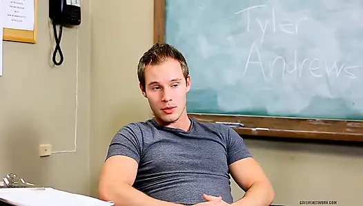 Handsome Tyler kendini açıklıyor